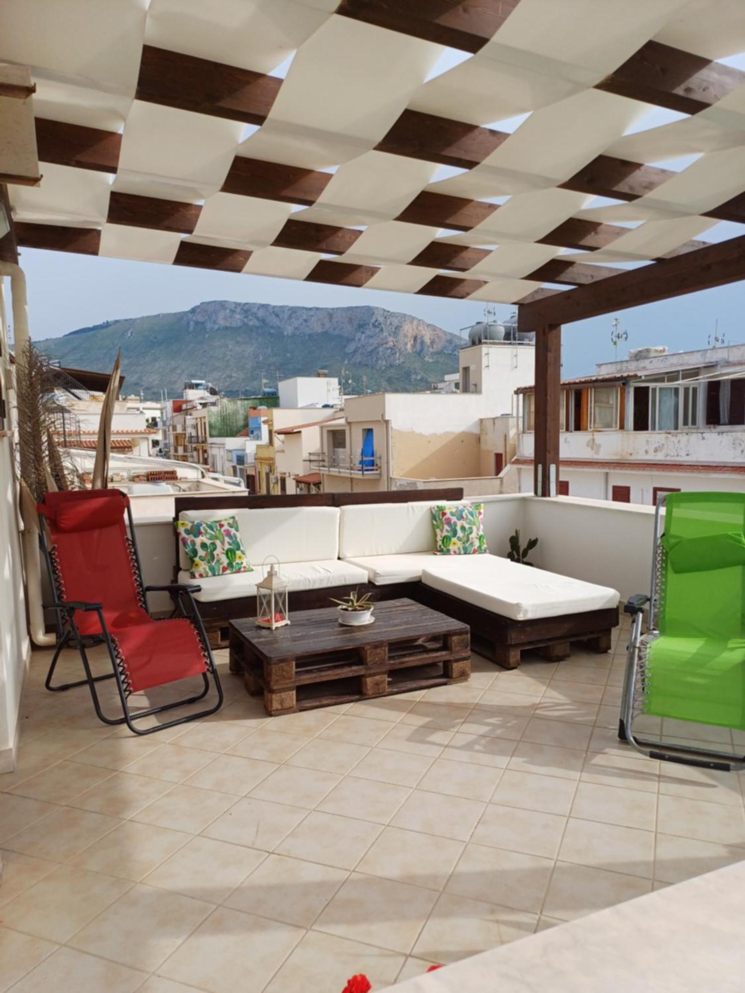 Terra Sinus Holiday House Terrasini Exterior photo